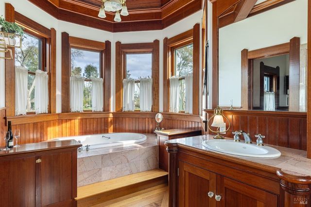 2875 Woolsey Rd, Windsor, CA 95492