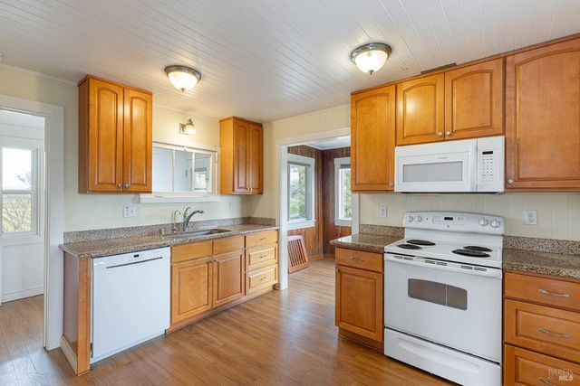 2875 Woolsey Rd, Windsor, CA 95492