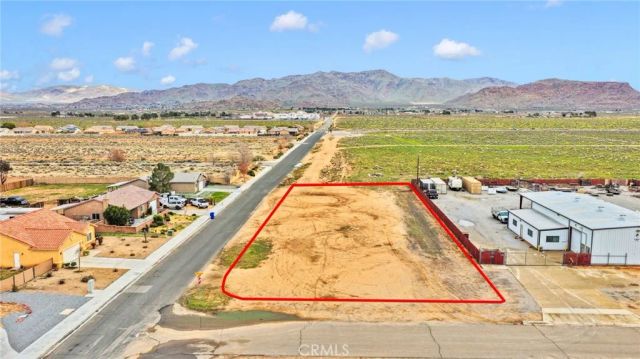 31127212 Valley, Apple Valley, CA 92307
