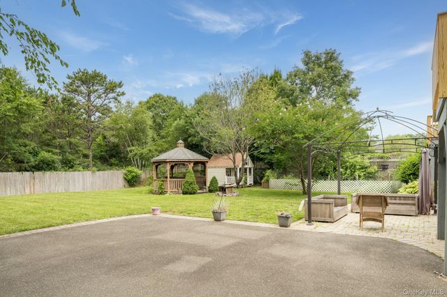 36 Balsam Drive, Medford, NY 11763