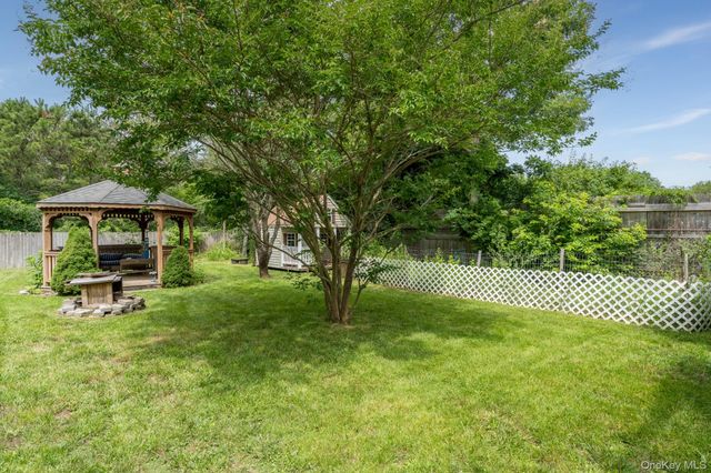 36 Balsam Drive, Medford, NY 11763