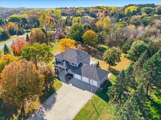 786 Harlar Circle, Hudson, WI 54016