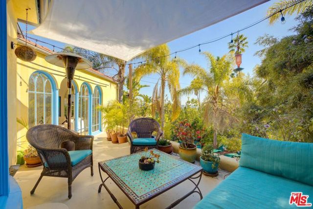 4778 Cromwell Avenue, Los Angeles, CA 90027