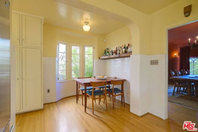 4778 Cromwell Avenue, Los Angeles, CA 90027