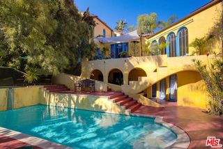 4778 Cromwell Avenue, Los Angeles, CA 90027
