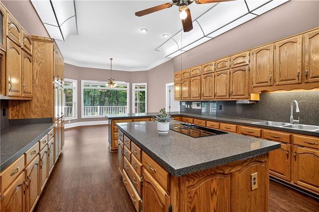 2134 Highway 92 S, Fayetteville, GA 30215