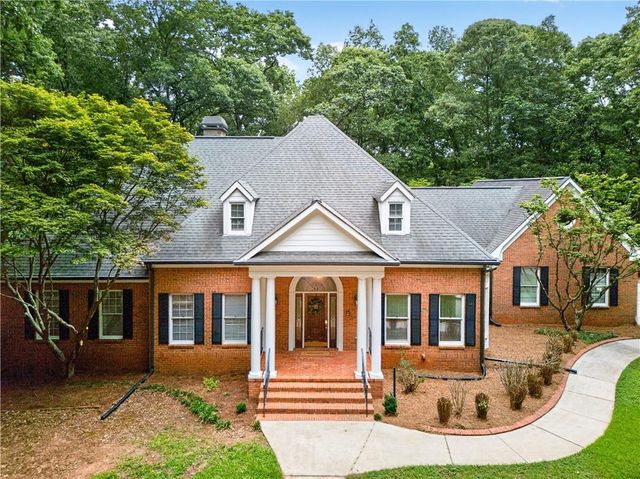 2134 Highway 92 S, Fayetteville, GA 30215