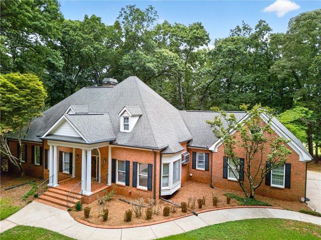2134 Highway 92 S, Fayetteville, GA 30215