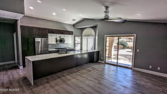 39625 S Old Arena Drive, Tucson, AZ 85739