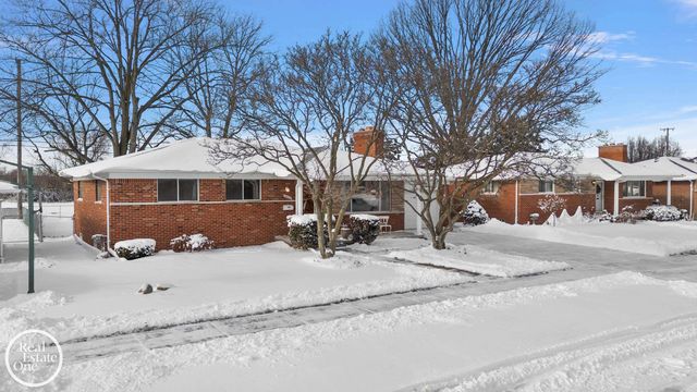 30615 Champine Street, St Clair Shores, MI 48082
