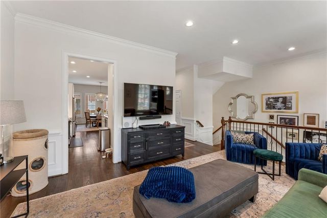 571 Parkside Village Way NW, Marietta, GA 30060