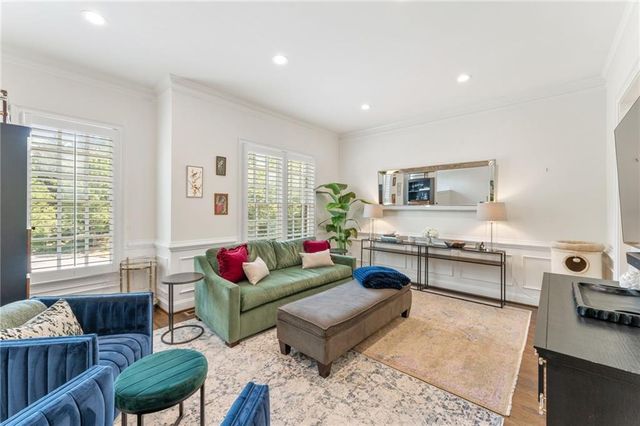 571 Parkside Village Way NW, Marietta, GA 30060