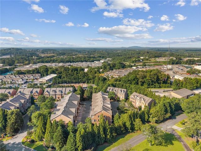 571 Parkside Village Way NW, Marietta, GA 30060
