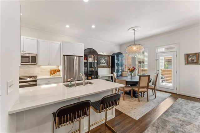 571 Parkside Village Way NW, Marietta, GA 30060
