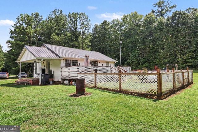 88 Old Waco Road, Bremen, GA 30110