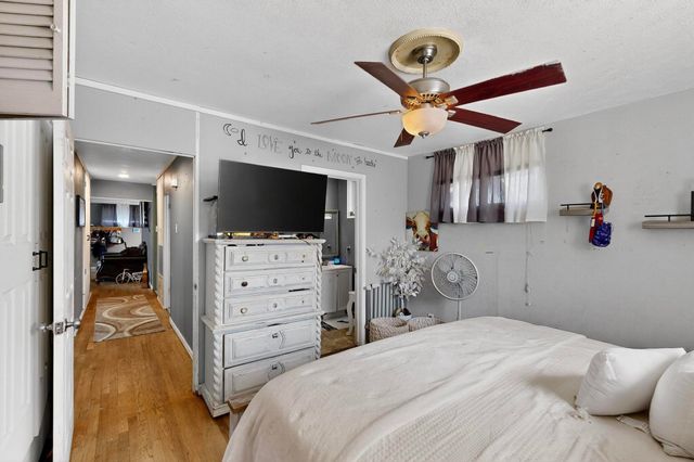 701 Hillcrest Drive, Arlington, TX 76010