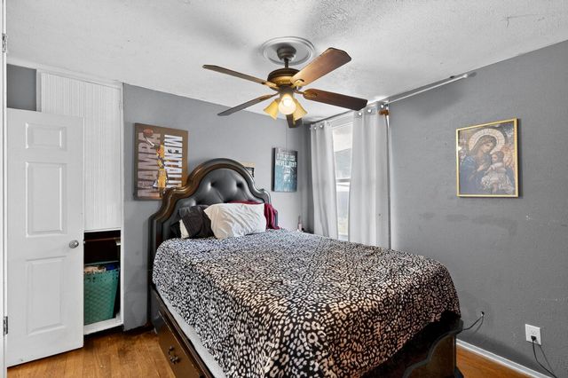 701 Hillcrest Drive, Arlington, TX 76010