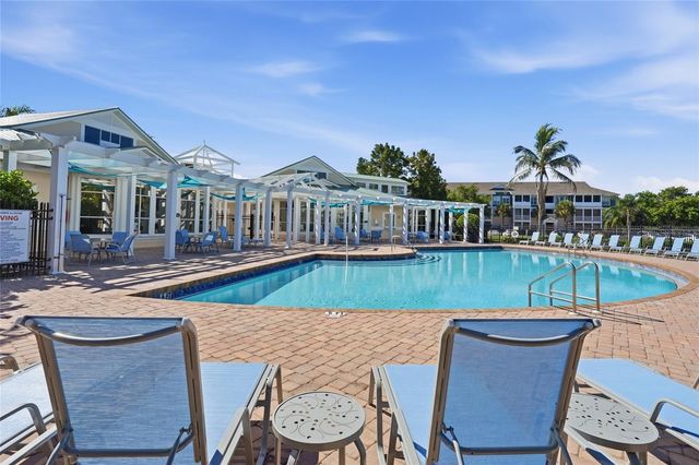 4802 51ST STREET W 117, Bradenton, FL 34210