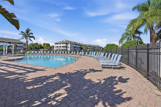 4802 51ST STREET W 117, Bradenton, FL 34210