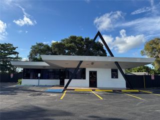 1605 NW 95th Street, Miami, FL 33147