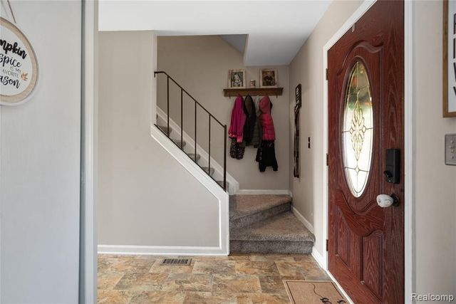 40341 Worthington Court, Canton, MI 48188