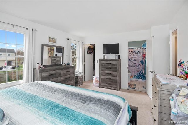 40341 Worthington Court, Canton, MI 48188