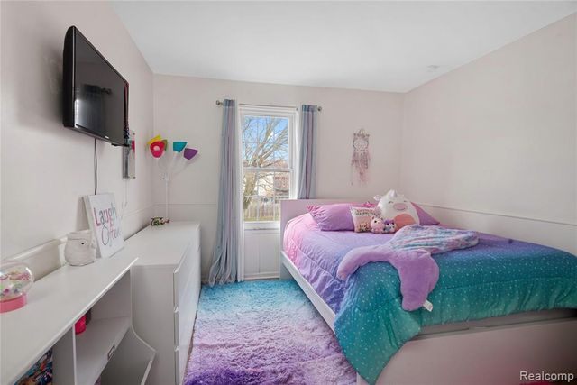 40341 Worthington Court, Canton, MI 48188