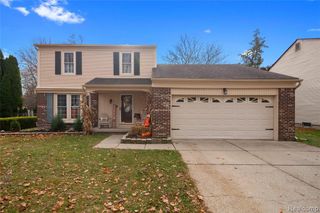 40341 Worthington Court, Canton, MI 48188