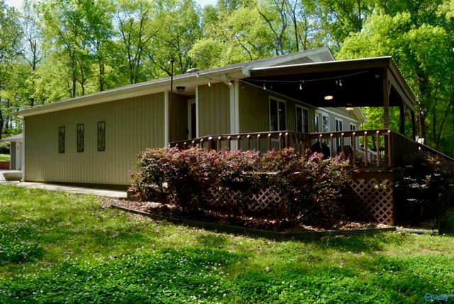 12443 Beech Fork Lane, Athens, AL 35611