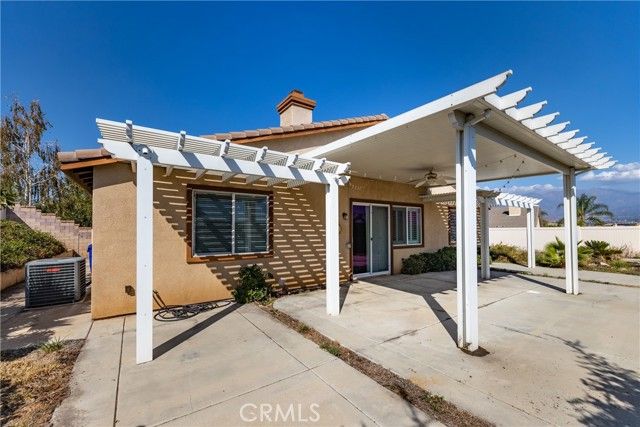 31829 Oak Wood Circle, Yucaipa, CA 92399