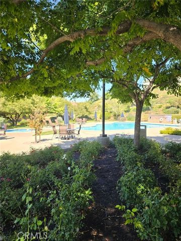 31829 Oak Wood Circle, Yucaipa, CA 92399