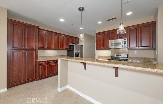 31829 Oak Wood Circle, Yucaipa, CA 92399