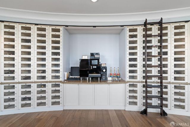 690 Market Street 1605, San Francisco, CA 94104
