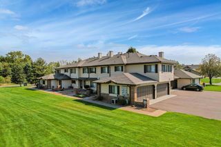 9900 55th Avenue N 8, Plymouth, MN 55442