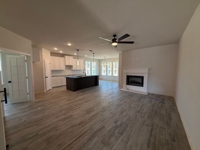 532 Waterford Park Boulevard, Weatherford, TX 76087