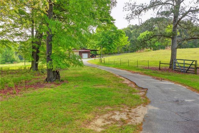 1597 Union Grove Ch Road, Auburn, GA 30011