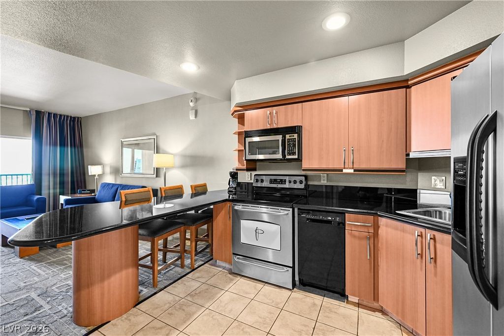 211 East Flamingo Road 1407, Las Vegas, NV 89169 — exterior