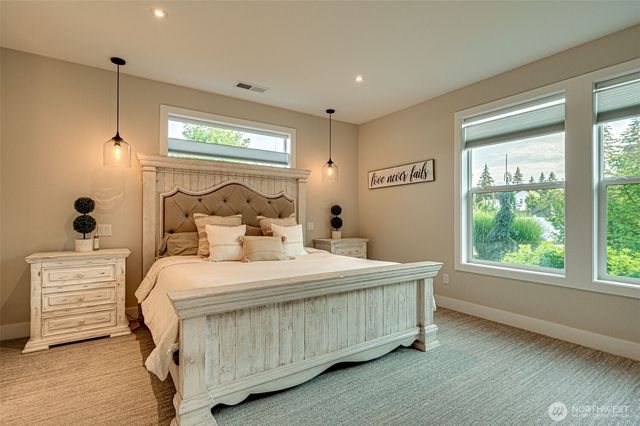 175 Annabelle Street, Castle Rock, WA 98611