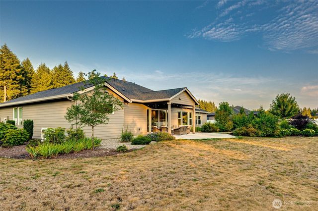 175 Annabelle Street, Castle Rock, WA 98611