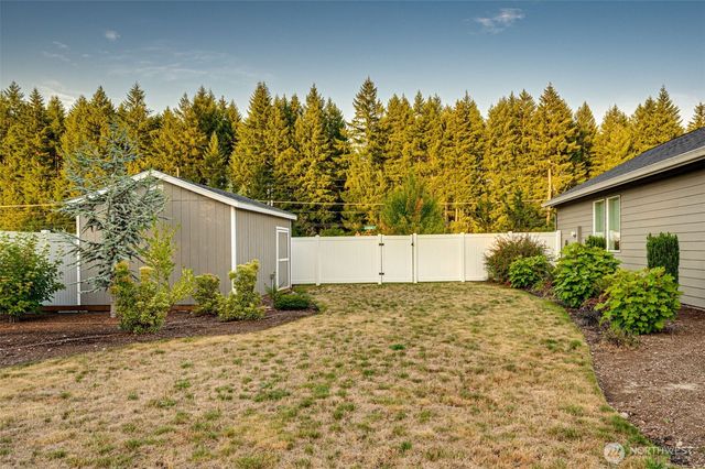 175 Annabelle Street, Castle Rock, WA 98611