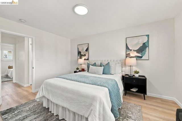10760 Hellman St, Oakland, CA 94605