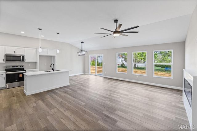 1009 Waymaker Lane, Waterloo, IL 62298