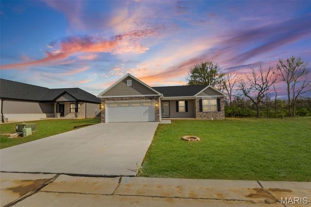 1009 Waymaker Lane, Waterloo, IL 62298