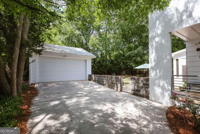 145 Satula Avenue, Athens, GA 30601