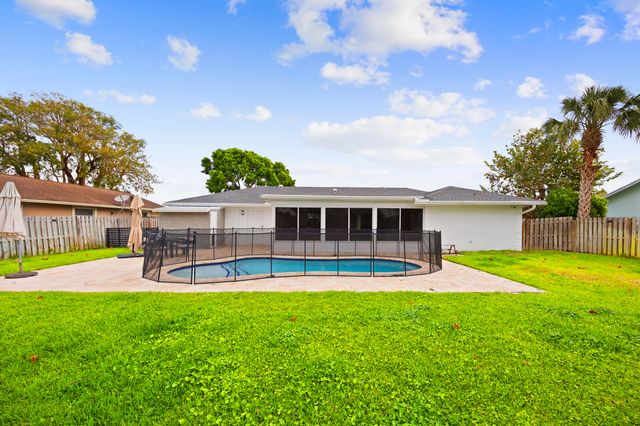 11760 Inverness Circle, Wellington, FL 33414