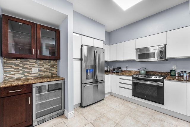 233 S Federal Highway 308, Boca Raton, FL 33432