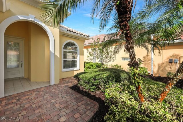 28348 NAUTICA LN, Bonita Springs, FL 34135