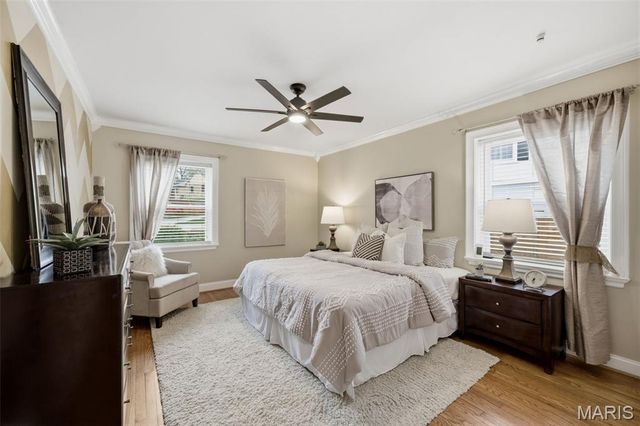 1055 Warson Woods Drive, Warson Woods, MO 63122