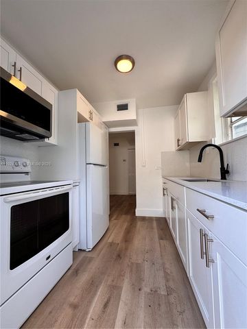 2381 NW 153rd St 2381, Miami Gardens, FL 33054