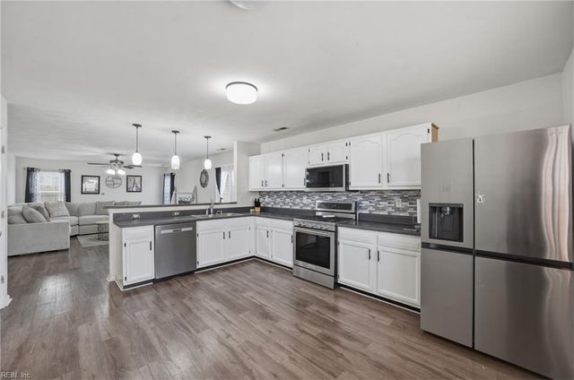 164 Stoney Ridge AVE, Suffolk, VA 23435